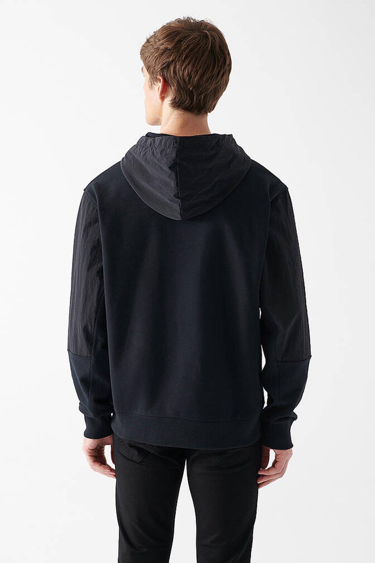 Mavi Sweatshirt M0611000-900 Siyah