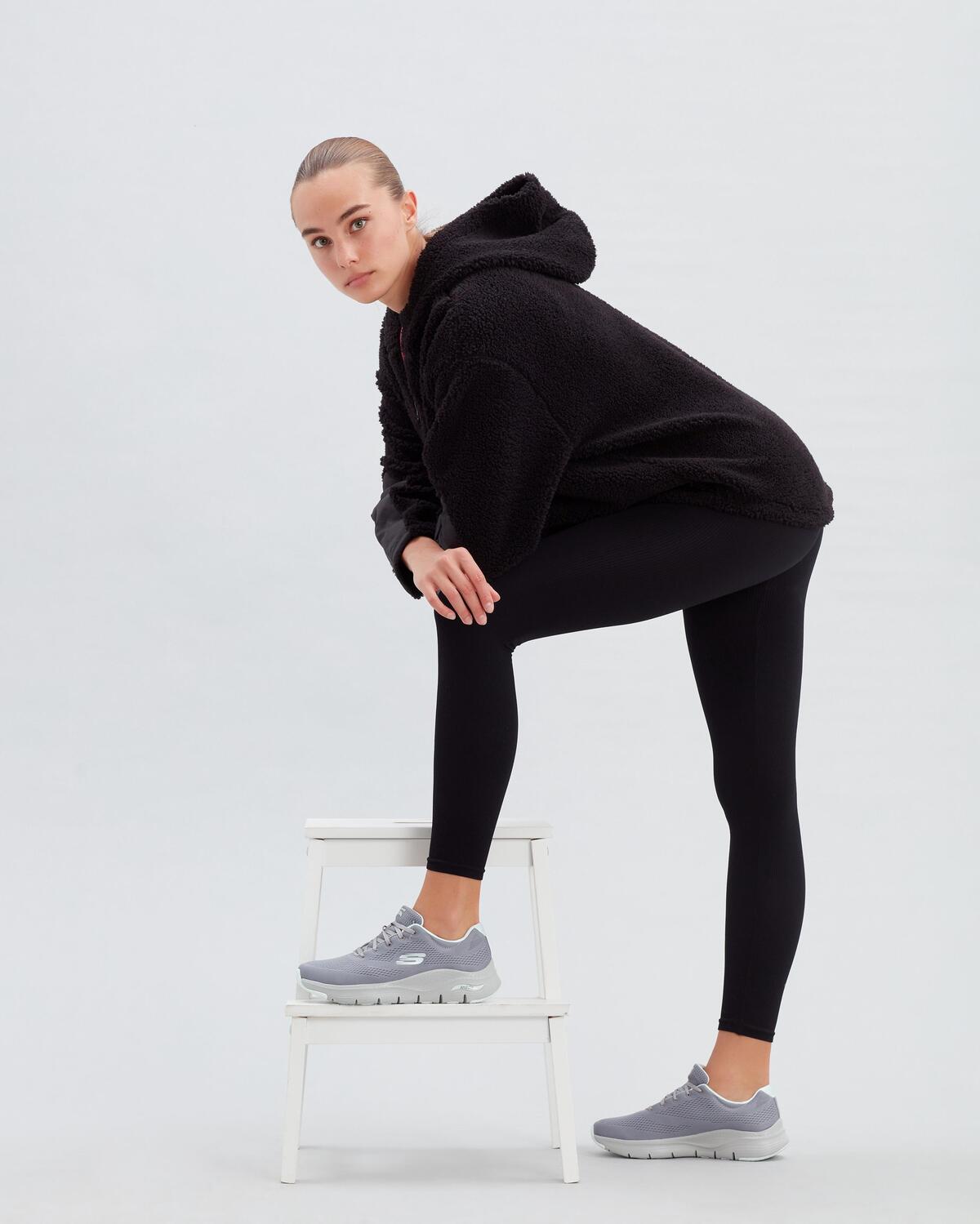 Skechers Arch Fit 149057 Gymn