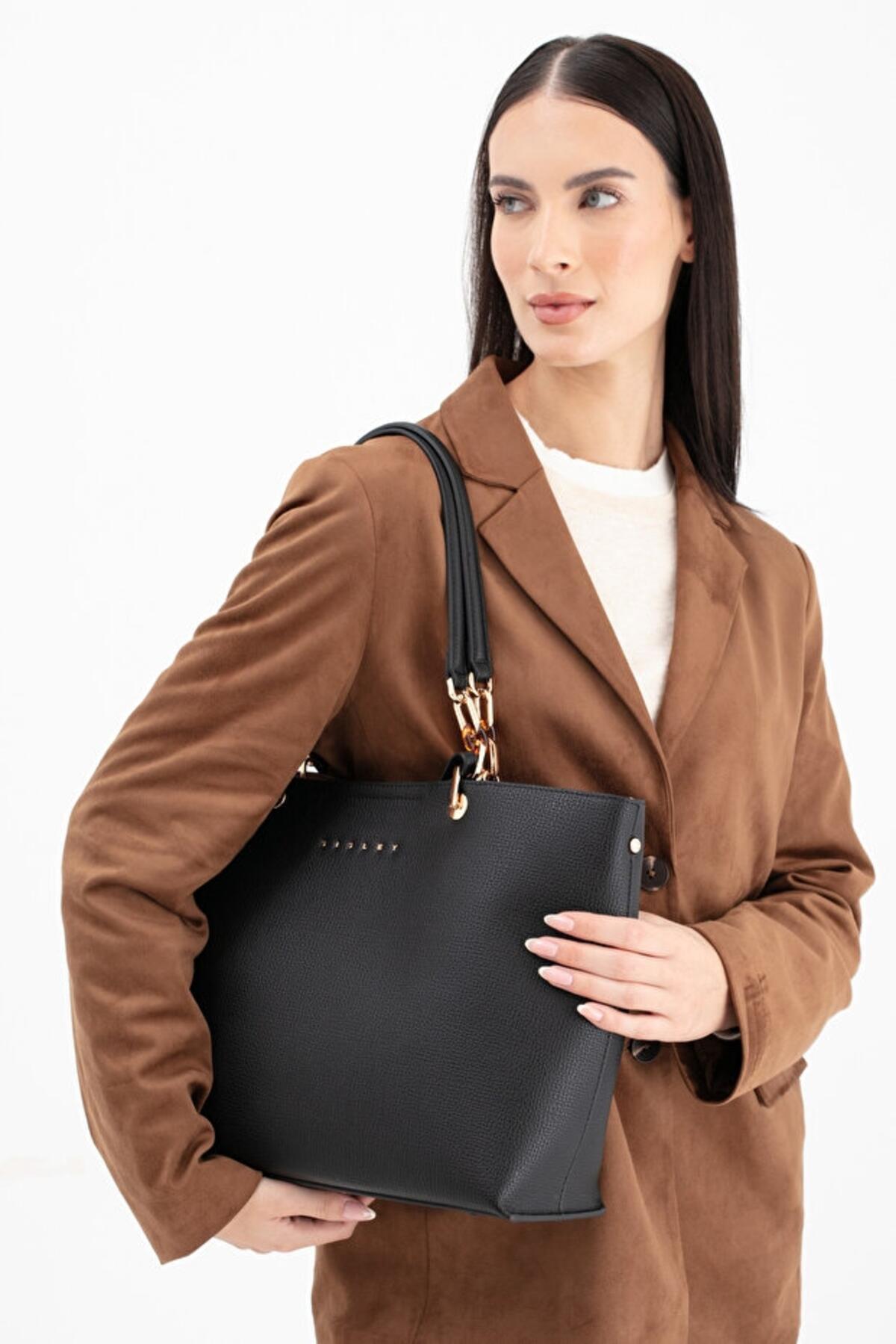 Sisley Kadın Kol Çantası SLY_285 Siyah Sisley Kadın Kol Çantası SLY_285 Siyah