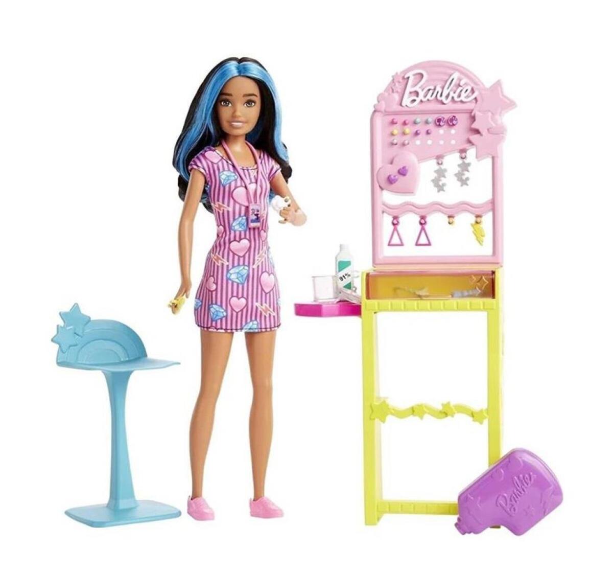 Barbie Skipperın Takı Standı Oyun Seti MTL-HKD78