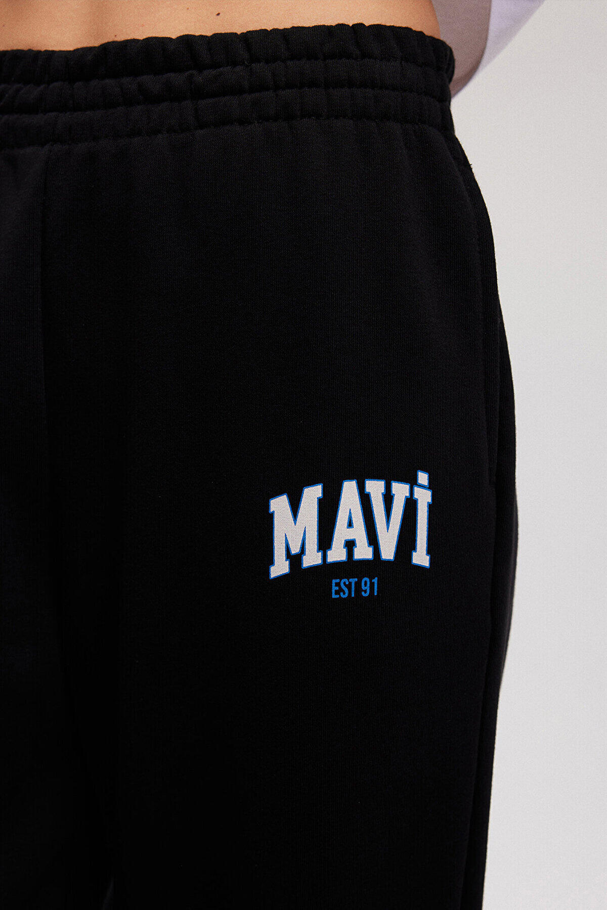 Mavi Kadın Eşofman Altı M1010757-900 Siyah