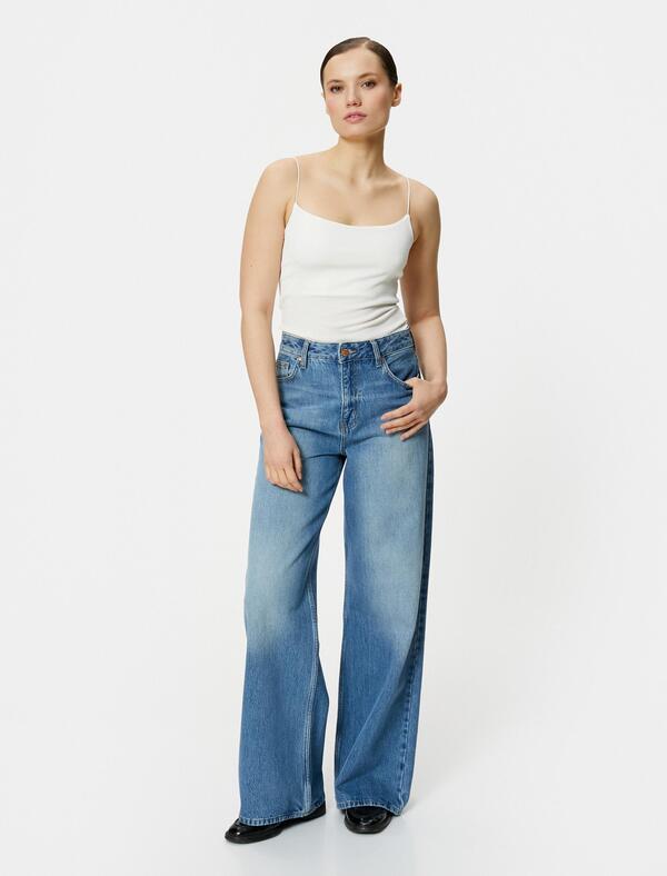 Koton Atlet 4SAK10009EK Beyaz