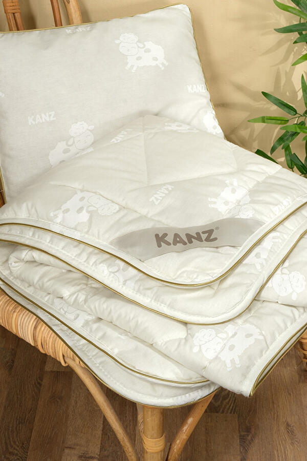 Kanz Yorgan Bebek Yün Dolgulu 95X145 (Knz-034)