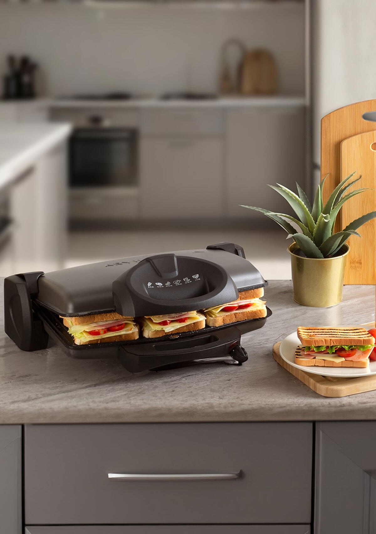 Aryıldız Tost Makinesi Contact Grıll 153AR260067 Antrasit