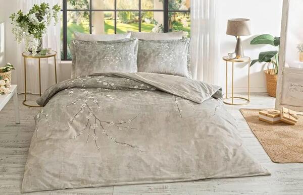 Özdilek Nevresim Takımı Çift Kişilik Ranforce Whıte Sakura Yeşil