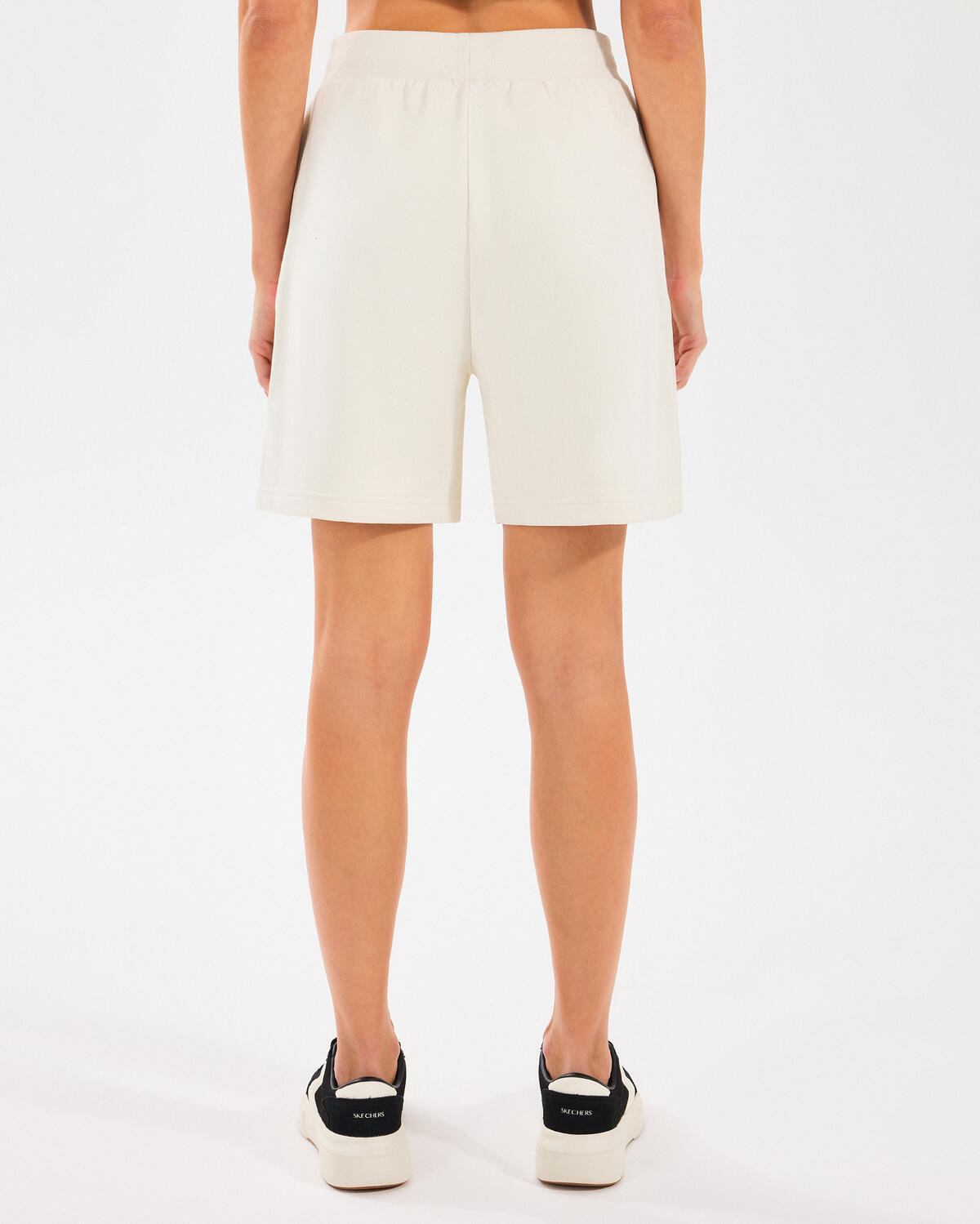 Skechers Essential 5 Inch Sweatshort S2510035-102 Krem
