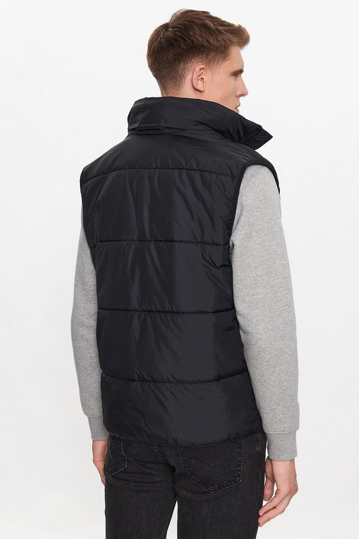 Levis Yelek A5645-0000 Siyah