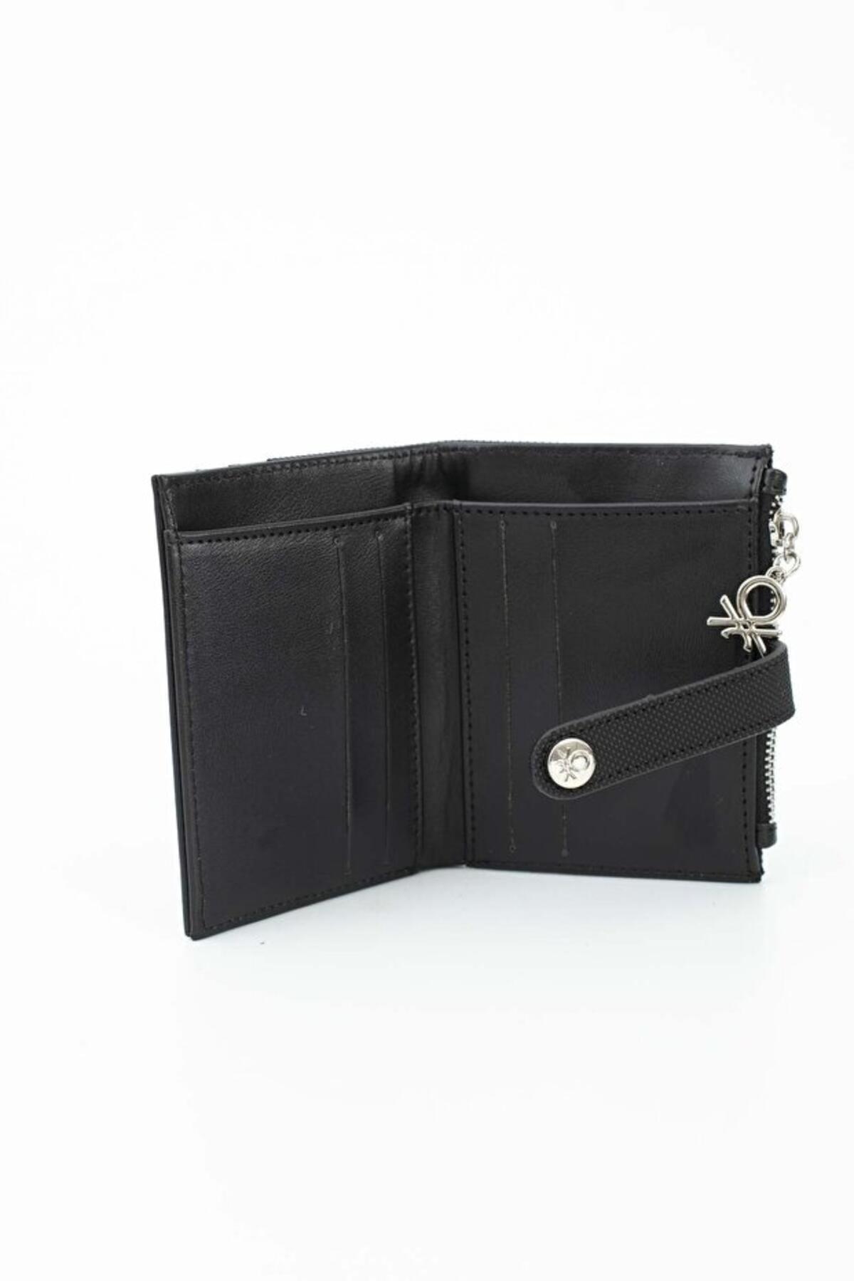 United Colors Of Benetton Kadın Cüzdan BNT_1657 Siyah United Colors Of Benetton Kadın Cüzdan BNT_1657 Siyah