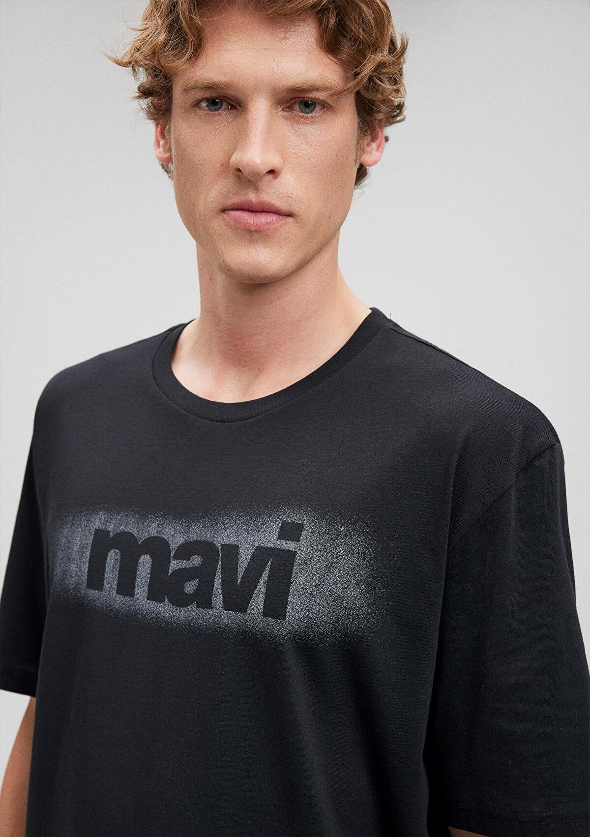 Mavi Tişört M0612002-900 Siyah L