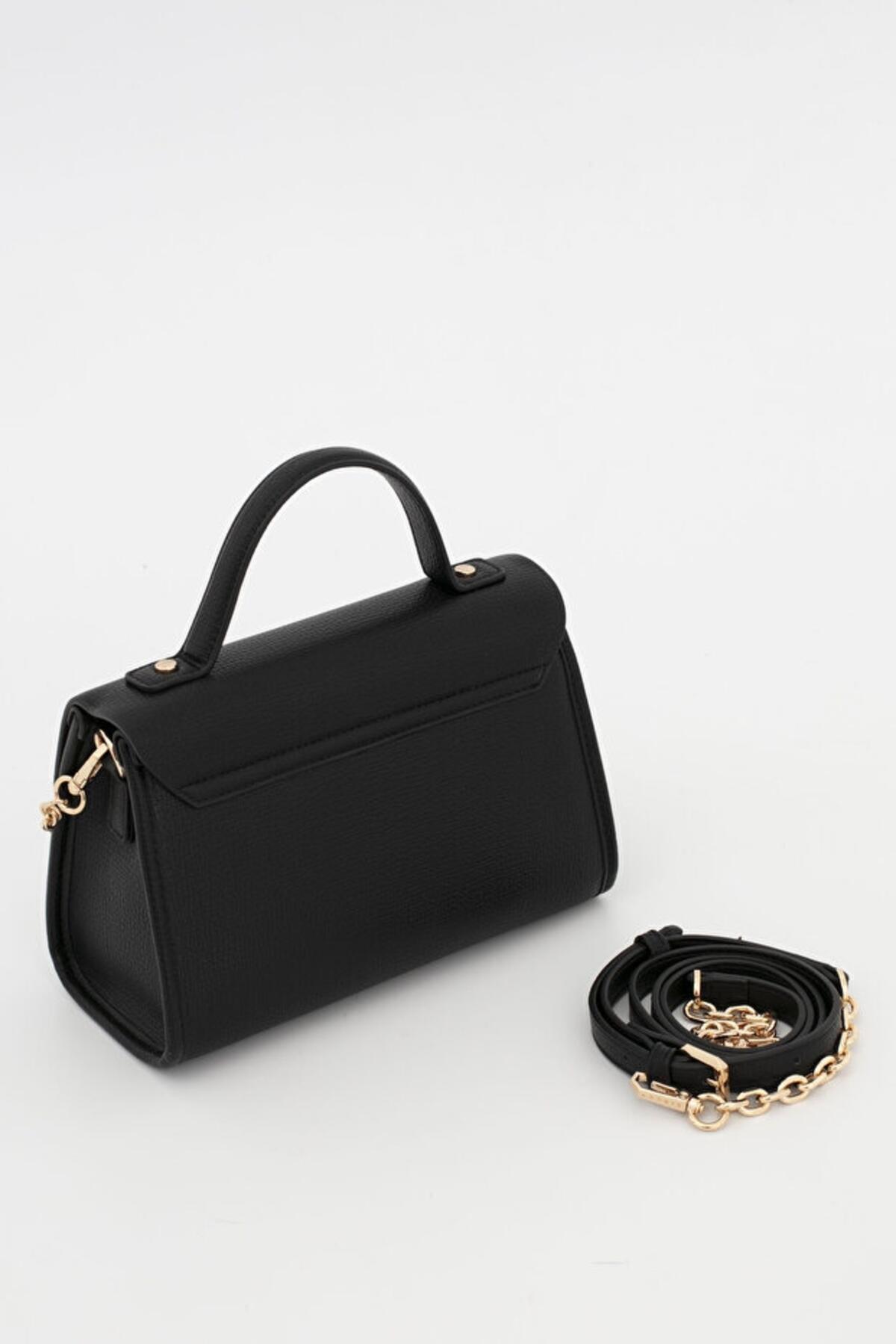 Sisley Kadın Kol Çantası SLY_237 Siyah Sisley Kadın Kol Çantası SLY_237 Siyah