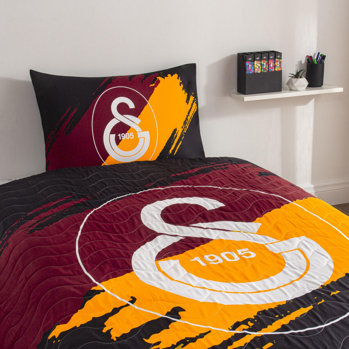 Taç Nt Tk Complete Disney Galatasaray Aslan
