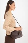 Sisley Kadın Kol Çantası SLY_235 Kahve Sisley Kadın Kol Çantası SLY_235 Kahve