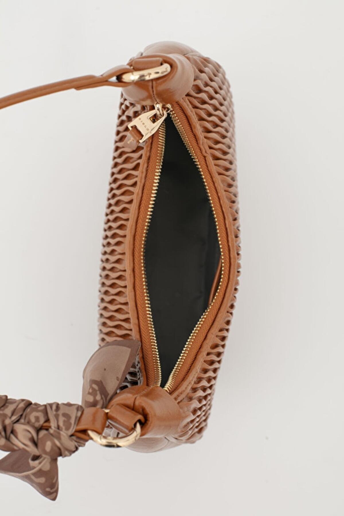 Sisley Kadın Kol Çantası SLY_292 Taba