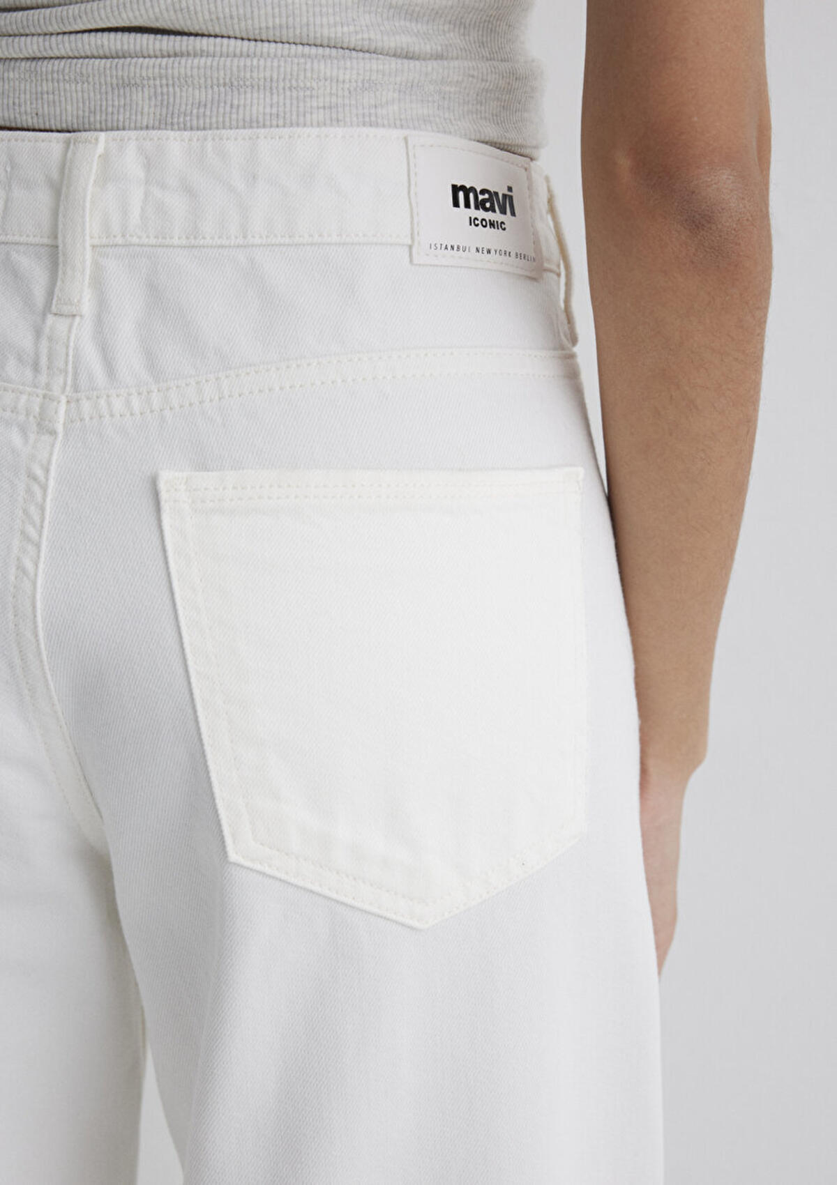 Mavi Pantolon Siena M1010763-89723 Beyaz