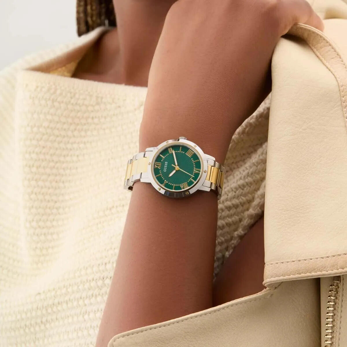 Guess Saat Kadın GUGW0404L5