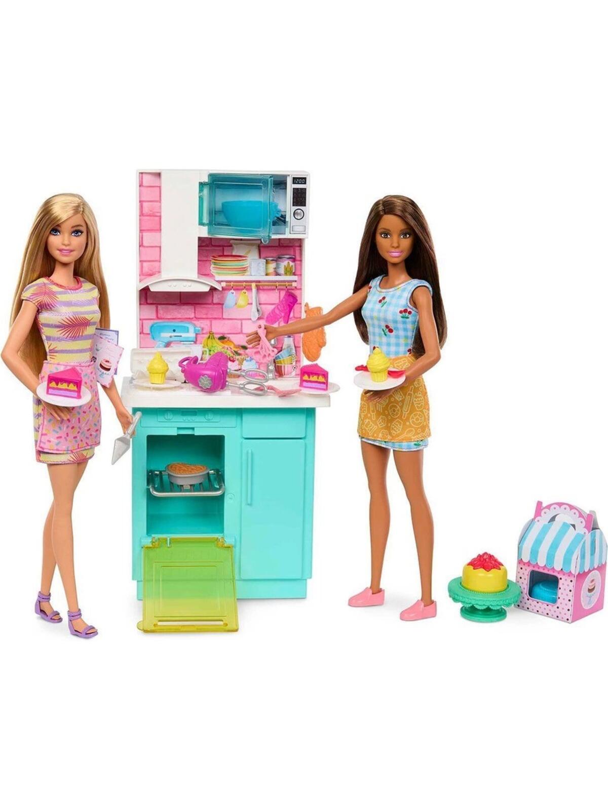 Barbie Brooklyn Ve Malibu Pasta Yapıyor Oyun Seti MTL-HJY94