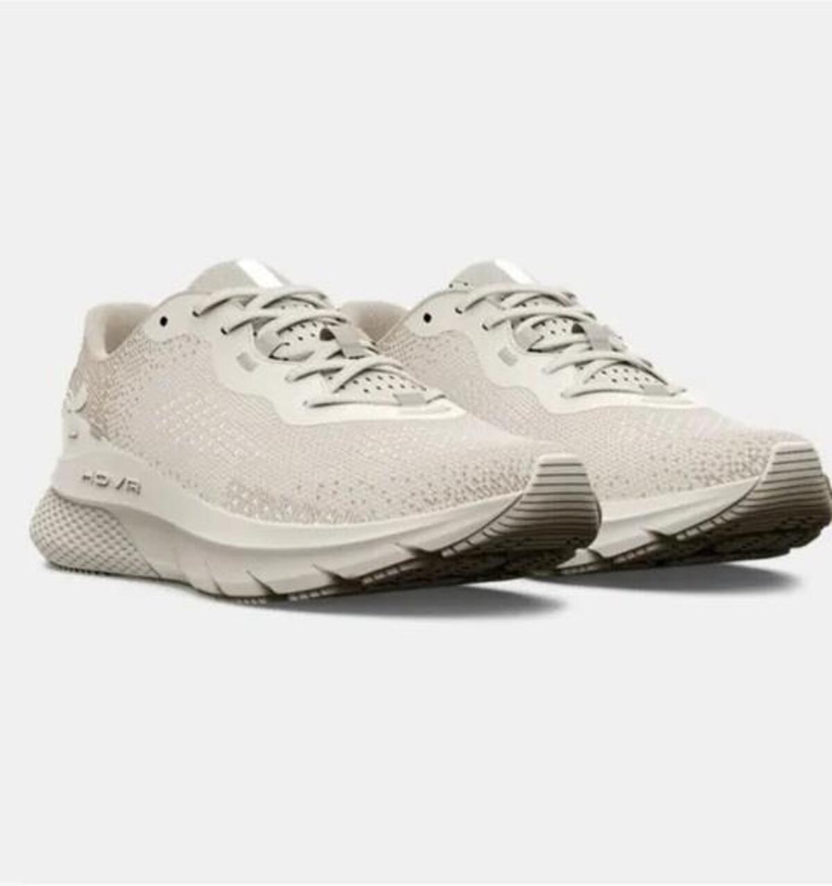 Under Armour Ua Hovr Turbulence 2 3026520-107 Krem