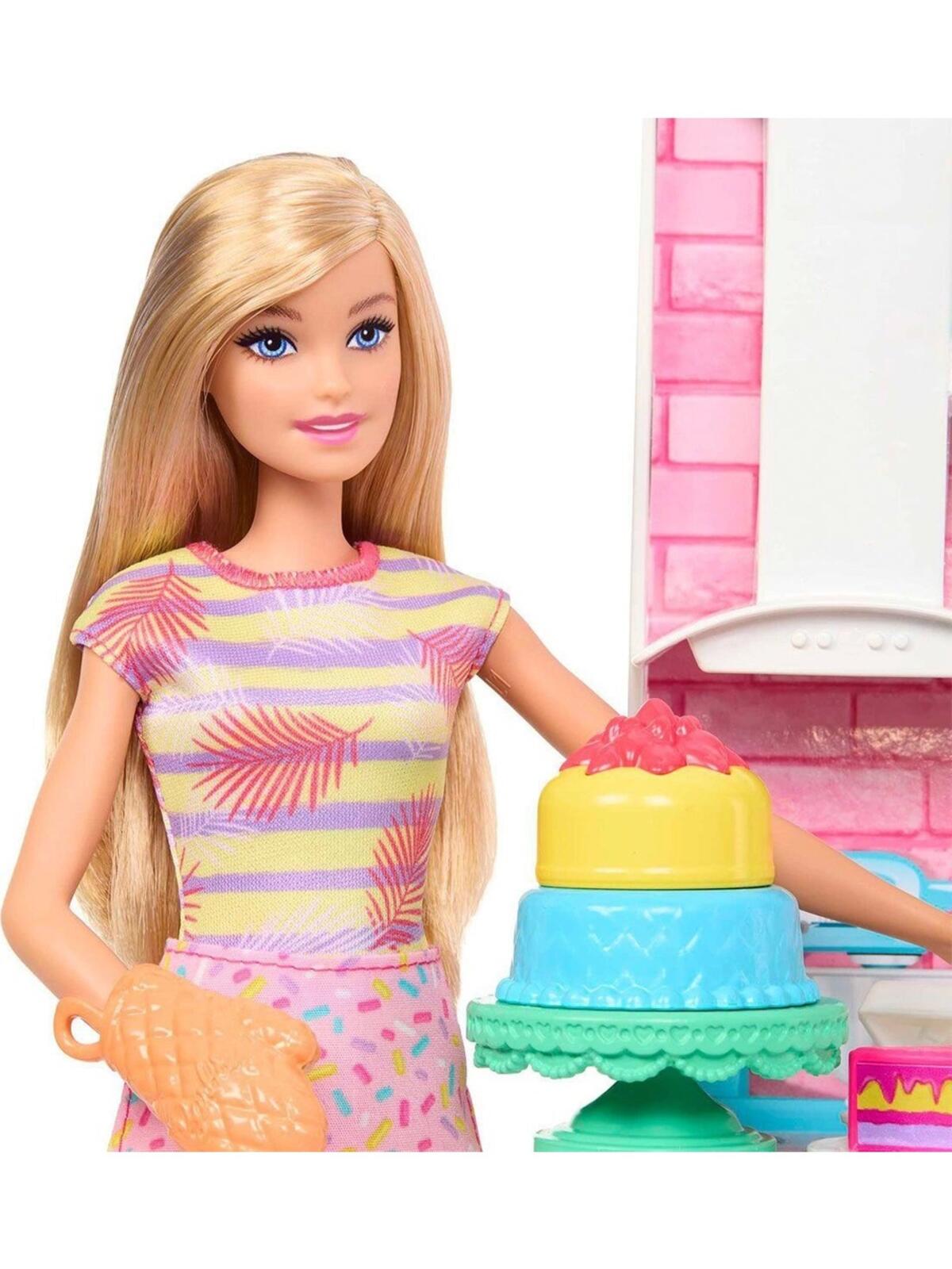 Barbie Brooklyn Ve Malibu Pasta Yapıyor Oyun Seti MTL-HJY94