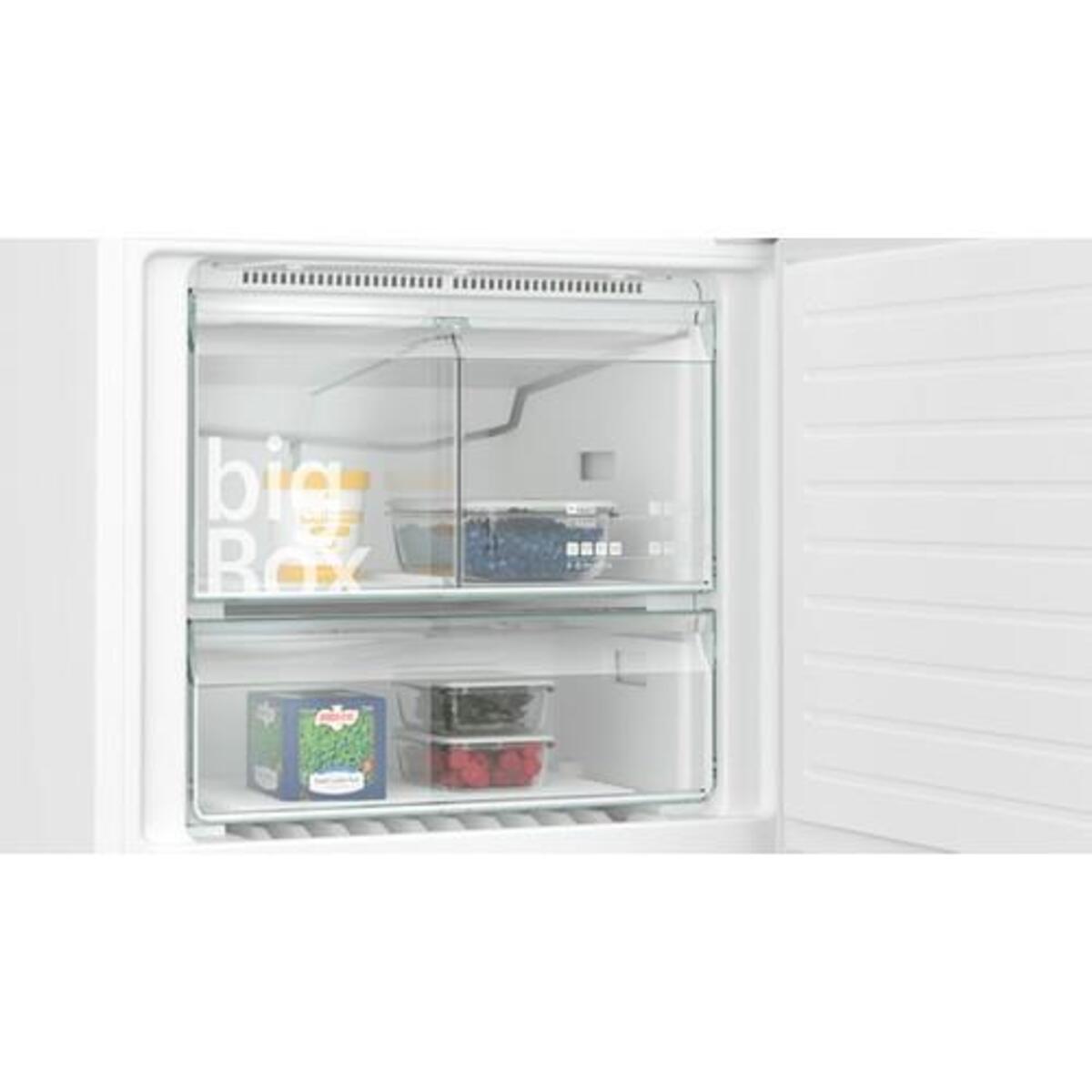 Siemens Buzdolabı KG76NCWE0N