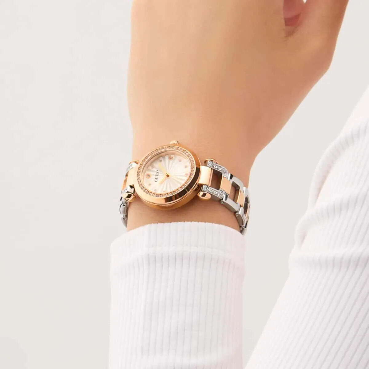 Guess Saat Kadın GUGW0869L2