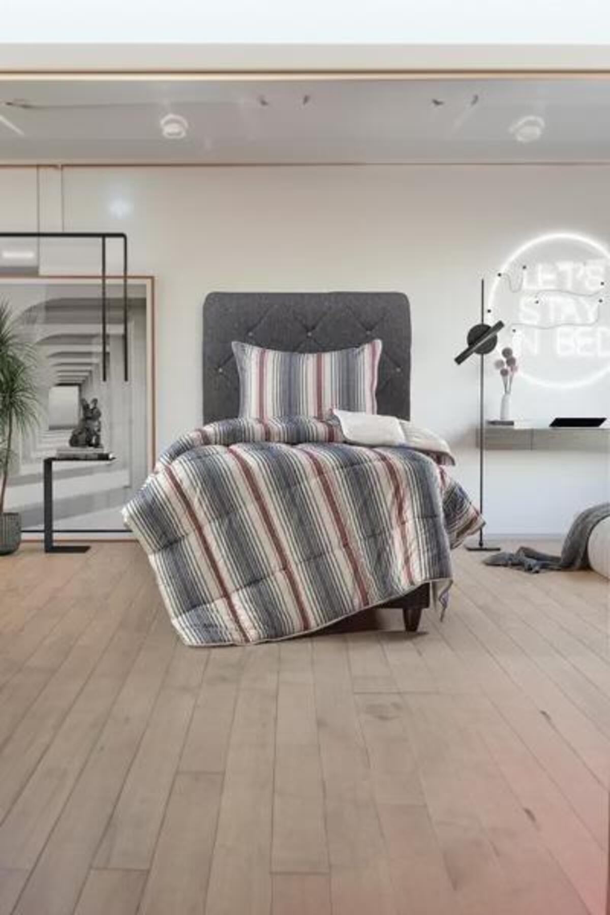 Livdora Yorgan Comforter Set 155*215 Cosy Bordo