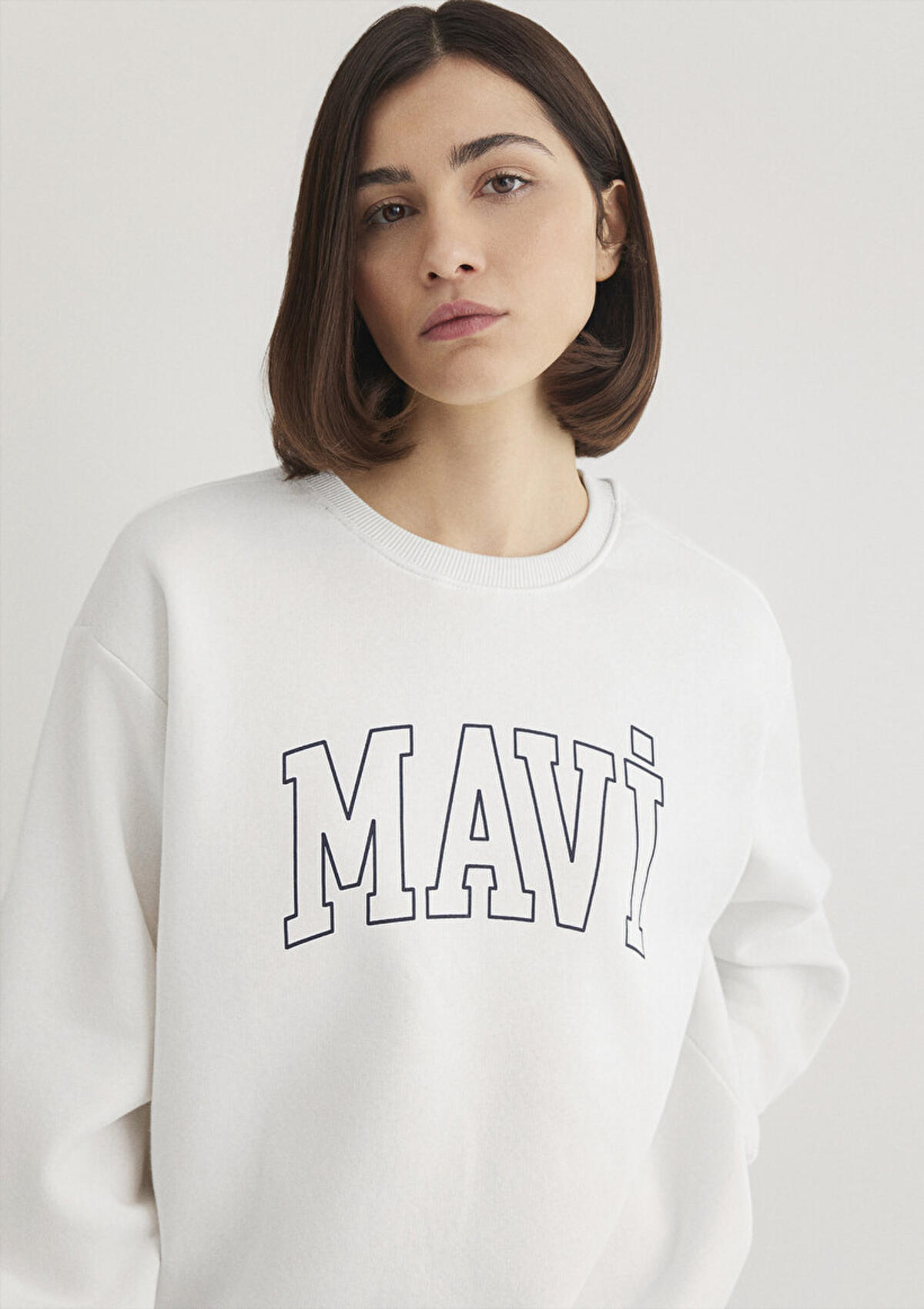 Mavi Sweatshirt M1611192-70057 Kırık Beyaz XS