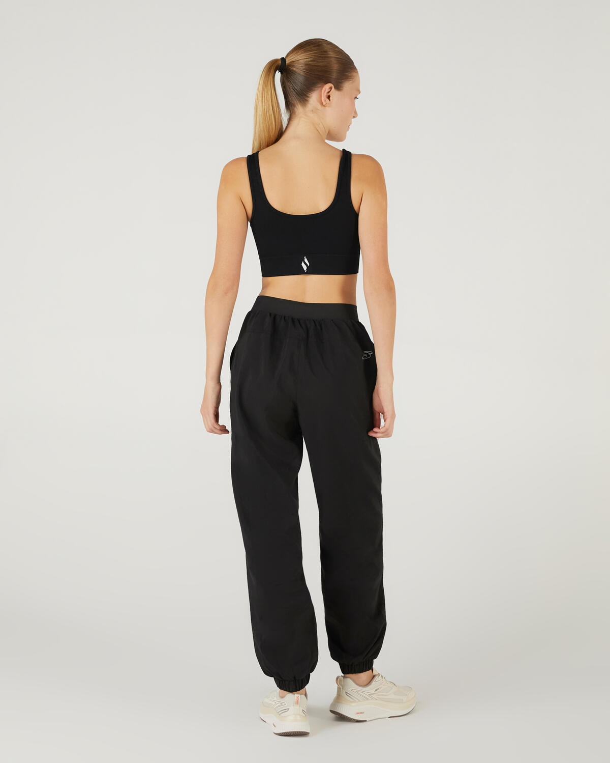 Skechers W Micro Collection Jogger Sweatpant S242124-001 Siyah