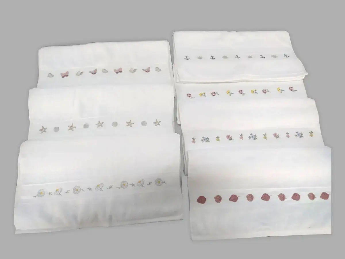Özdilek Havlu 45*90 Nakışlı Minimale Beyaz