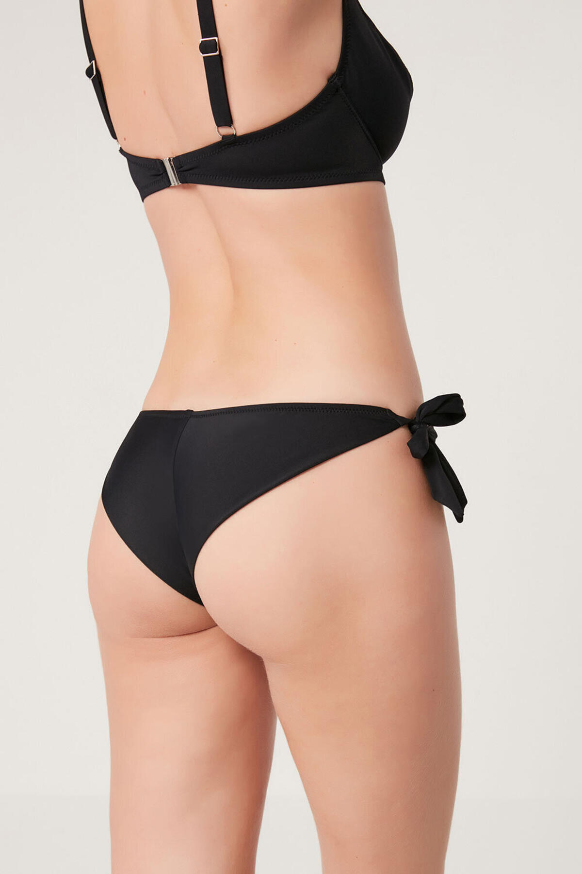 Kom Bikini Alt Brazilian Loren 191.003 Siyah