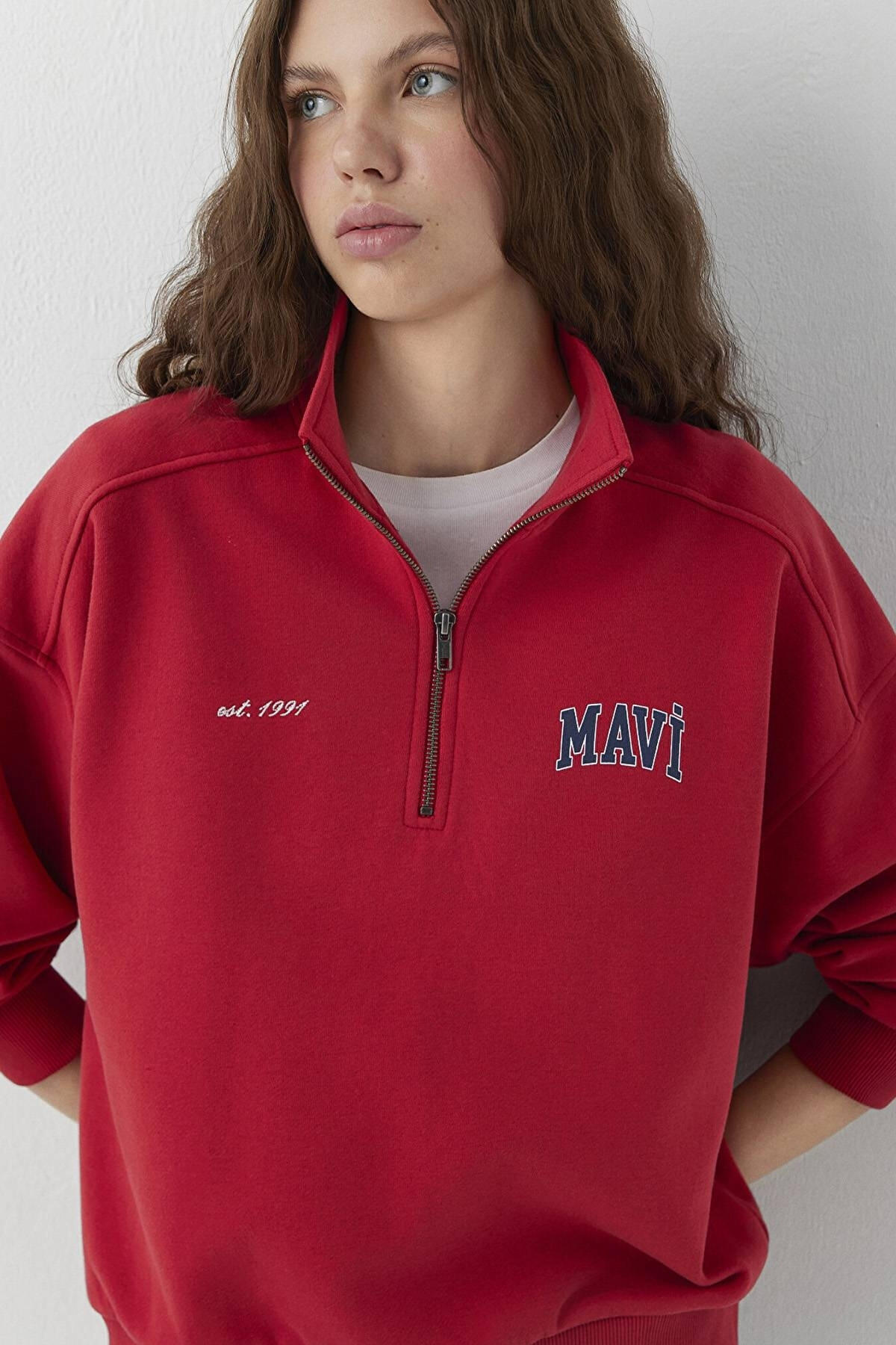 Mavi Kadın Sweatshirt M1S10373-88631 Kırmızı