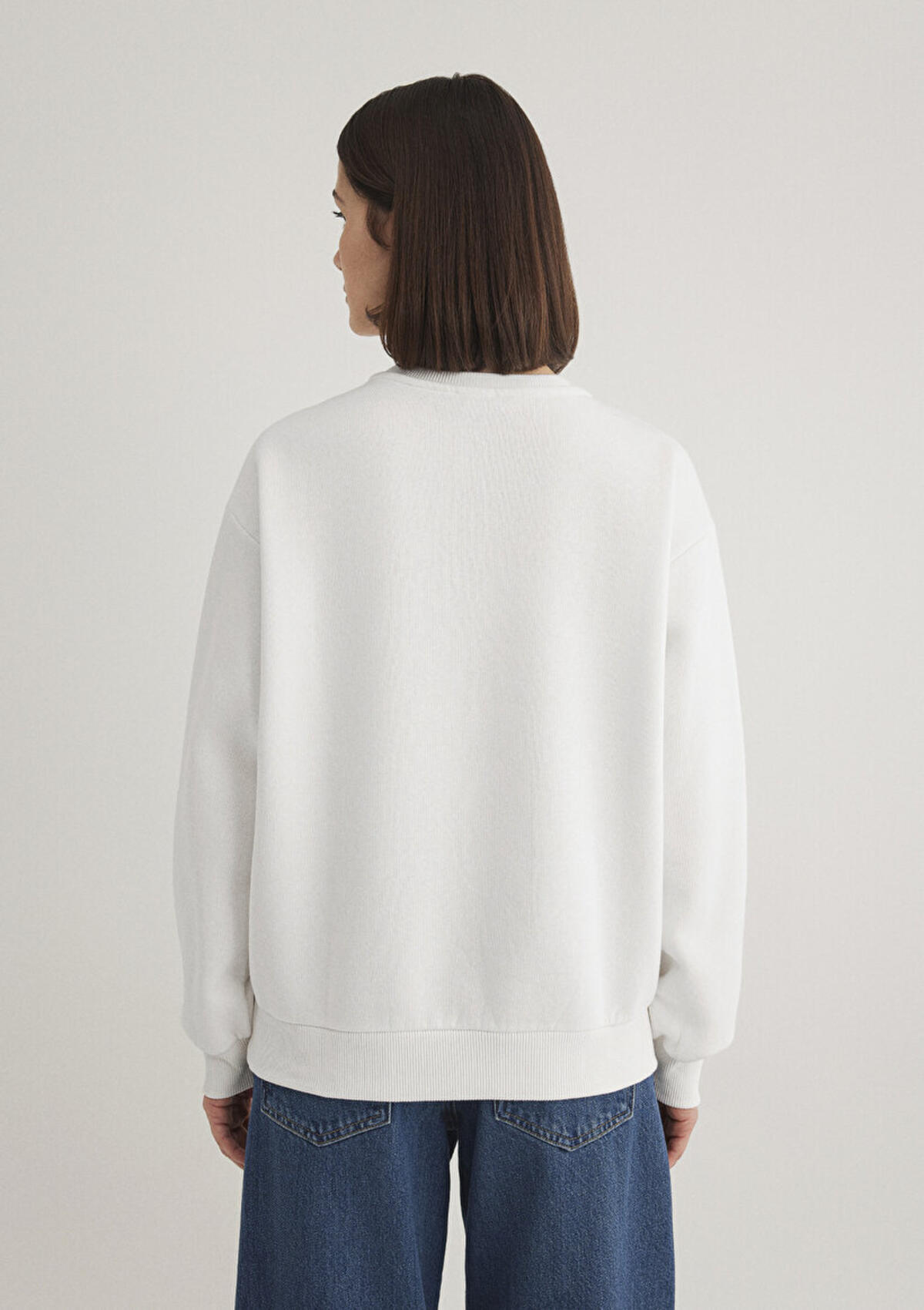 Mavi Sweatshirt M1611192-70057 Kırık Beyaz XS