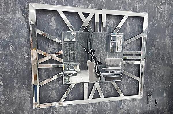 Batuhan Ayna Cnc Kare Saat BTH-42