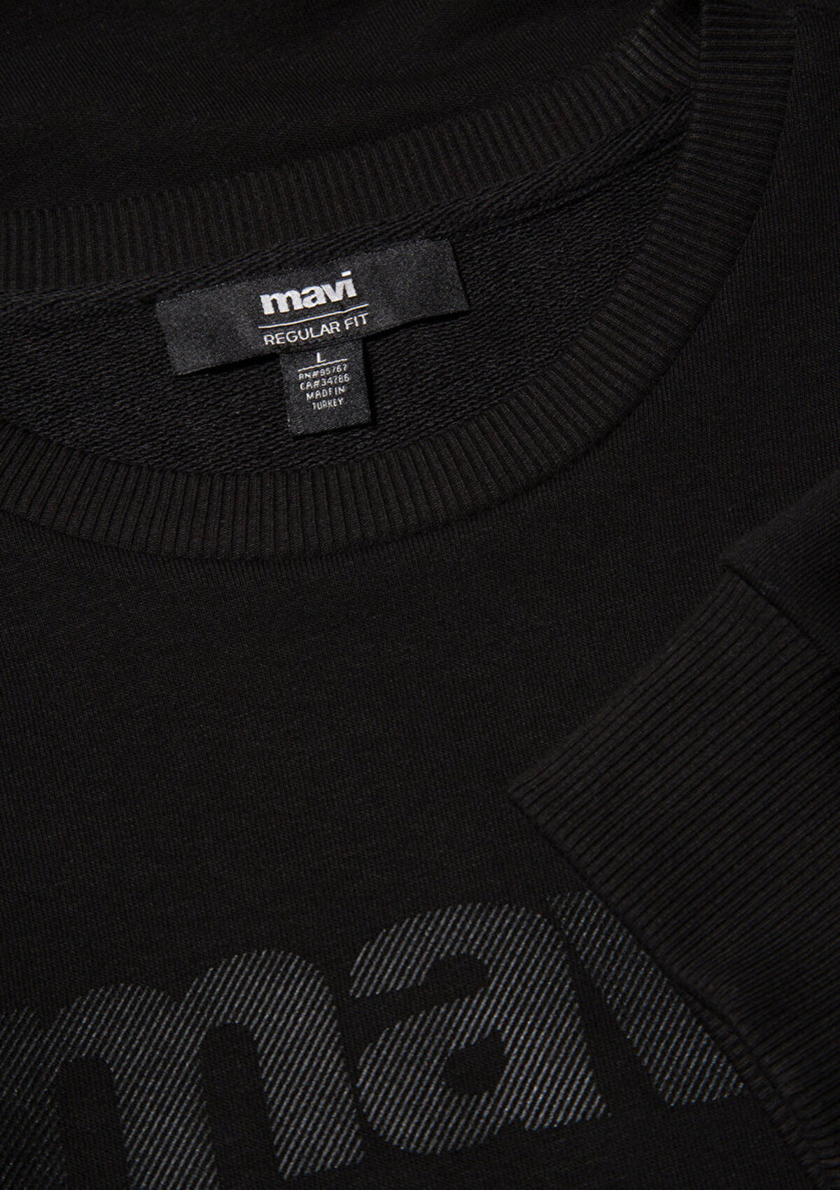 Mavi Sweatshirt M066303-900 Siyah