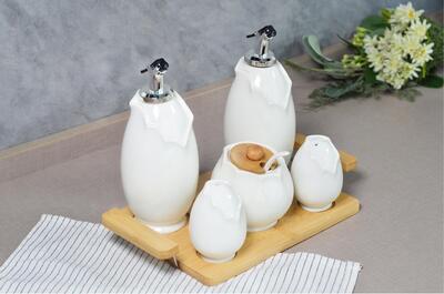 Paçi Mutfak Seti Bambu Standlı 5Li Nora P/POR-102037