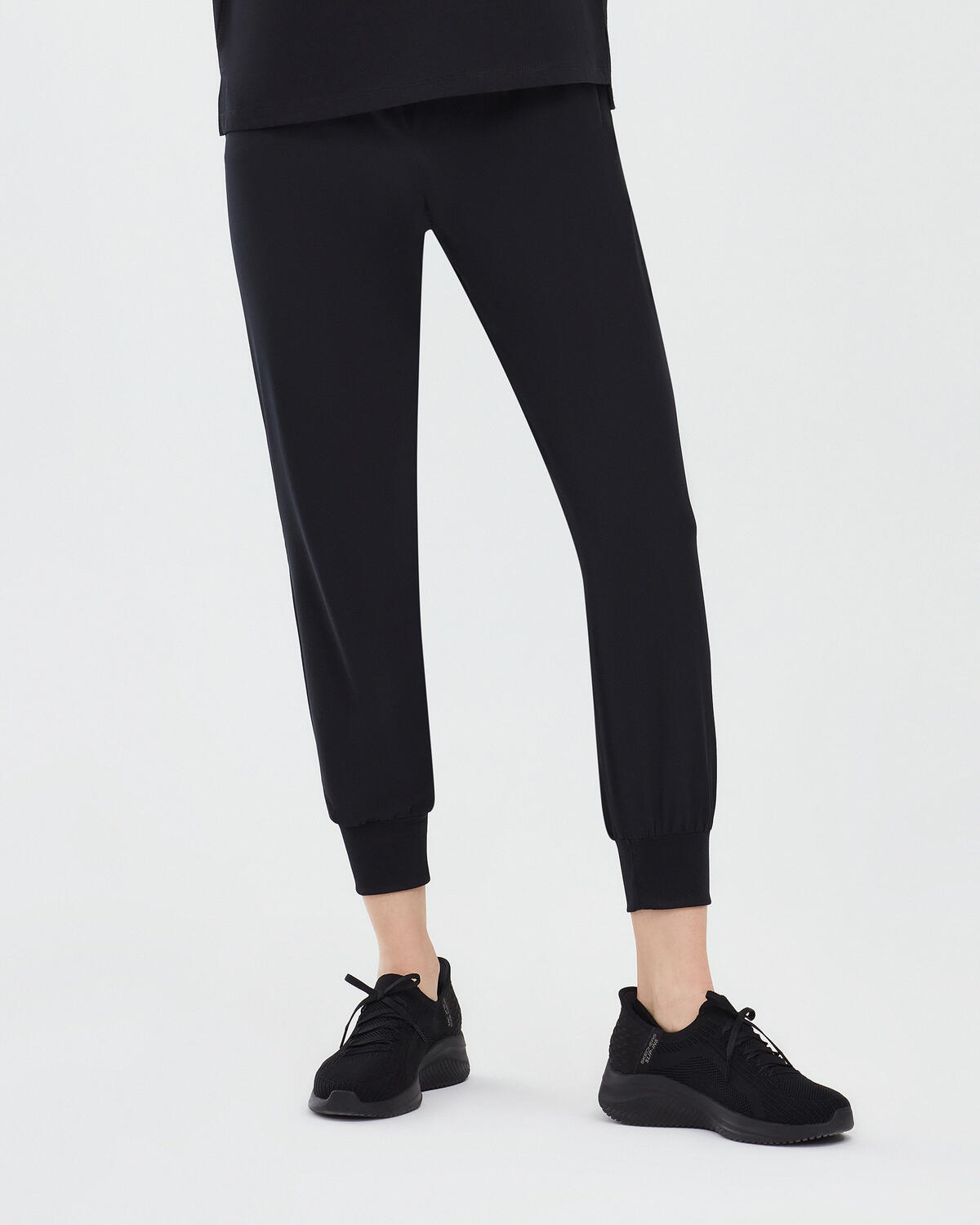 Skechers Micro Coll Daily Jogger Pant S211078-001 Siyah