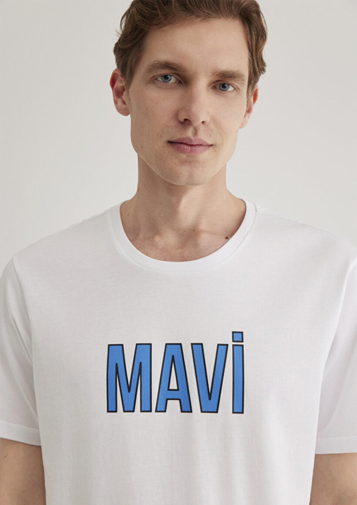 Mavi Tişört M066842-620 Beyaz