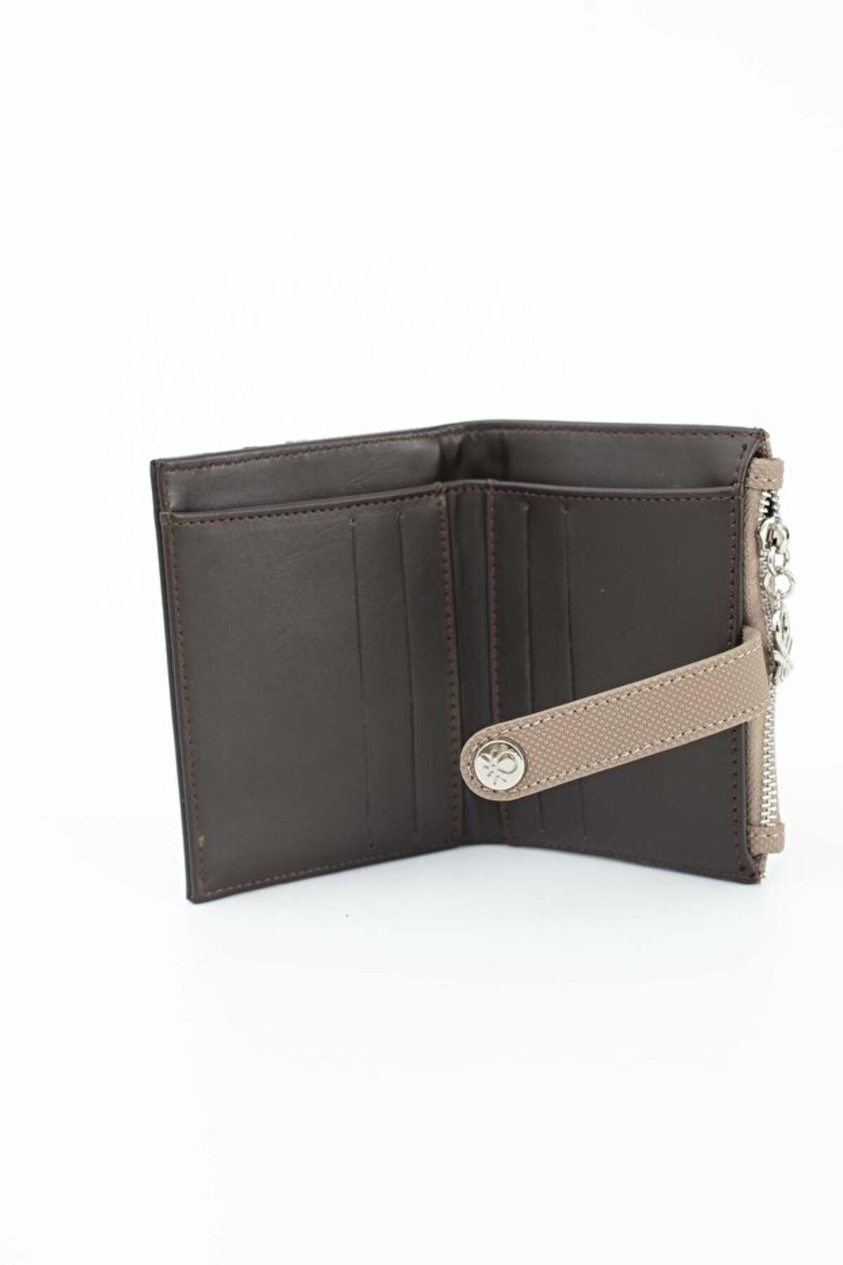 United Colors Of Benetton Kadın Cüzdan BNT_1657 Vizon United Colors Of Benetton Kadın Cüzdan BNT_1657 Vizon