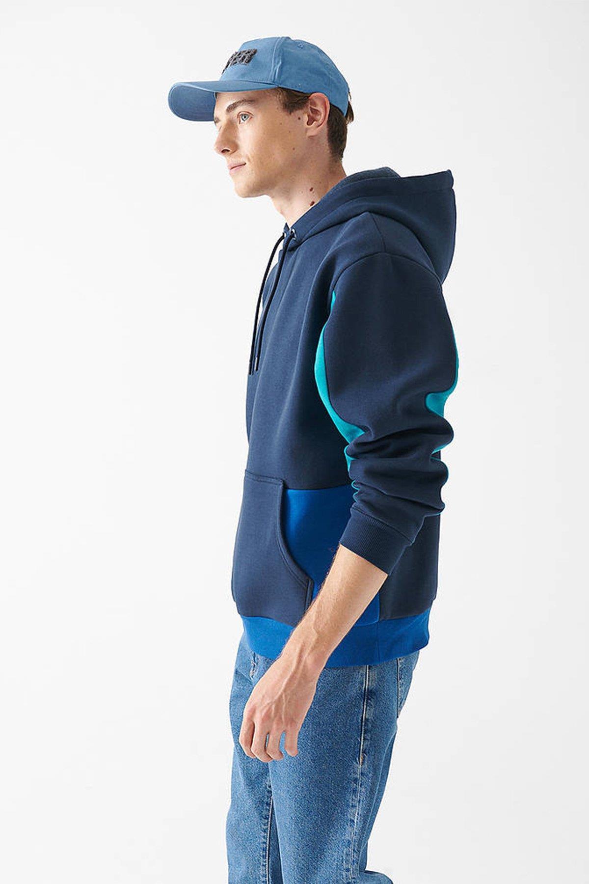 Mavi Sweatshirt M0610987-70490 Lacivert