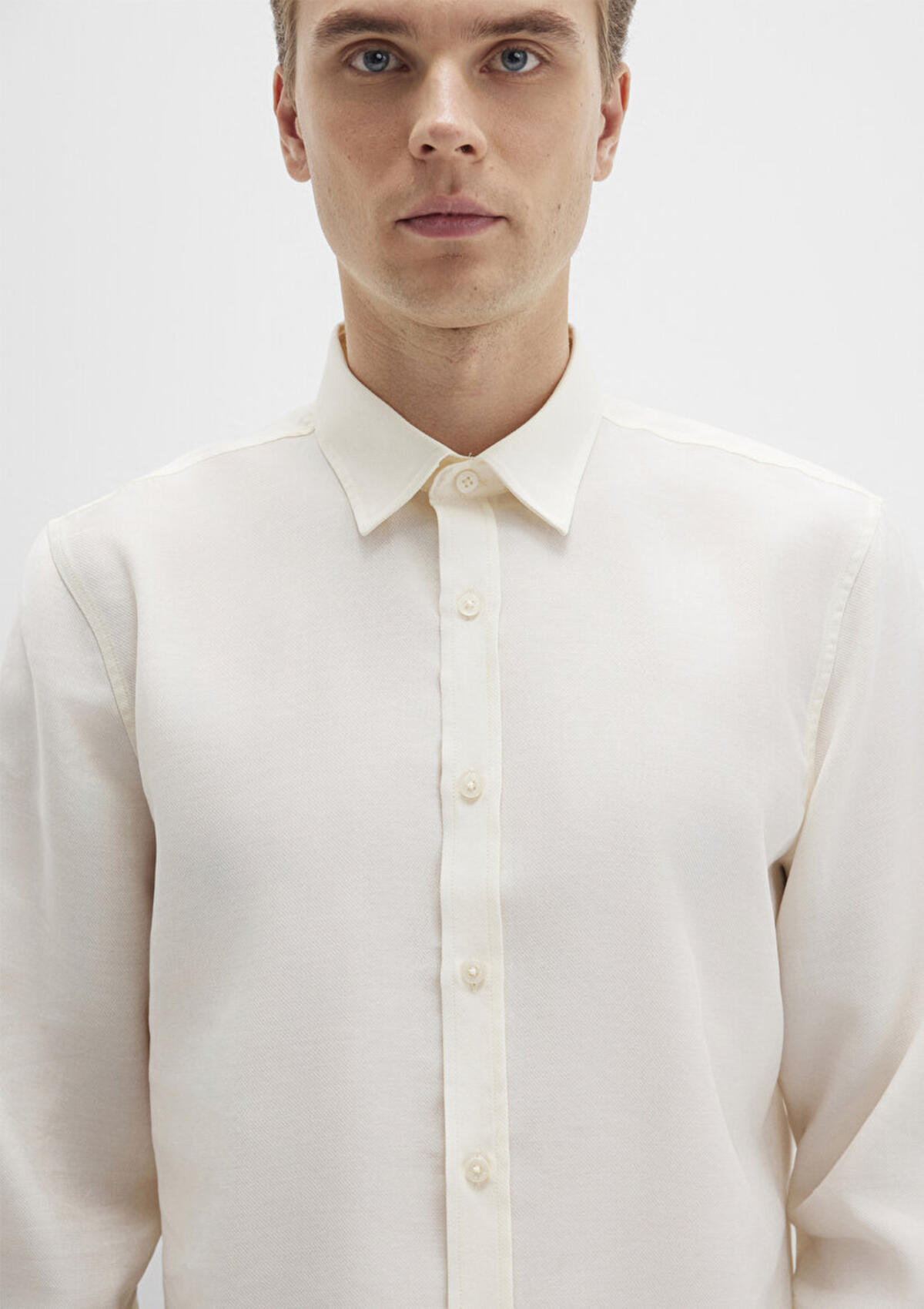 Mavi Gömlek Uzun Kol M0211659-70057 Kırık Beyaz L