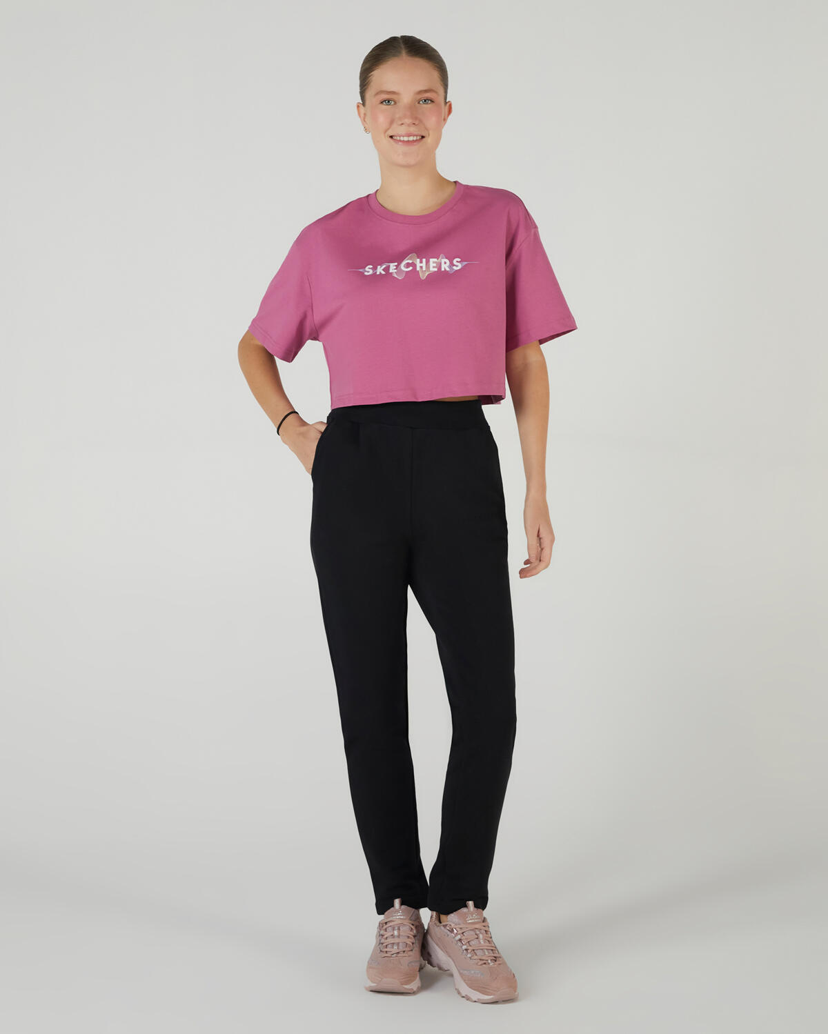 Skechers W Essential Slim Sweatpant S242120-001 Siyah