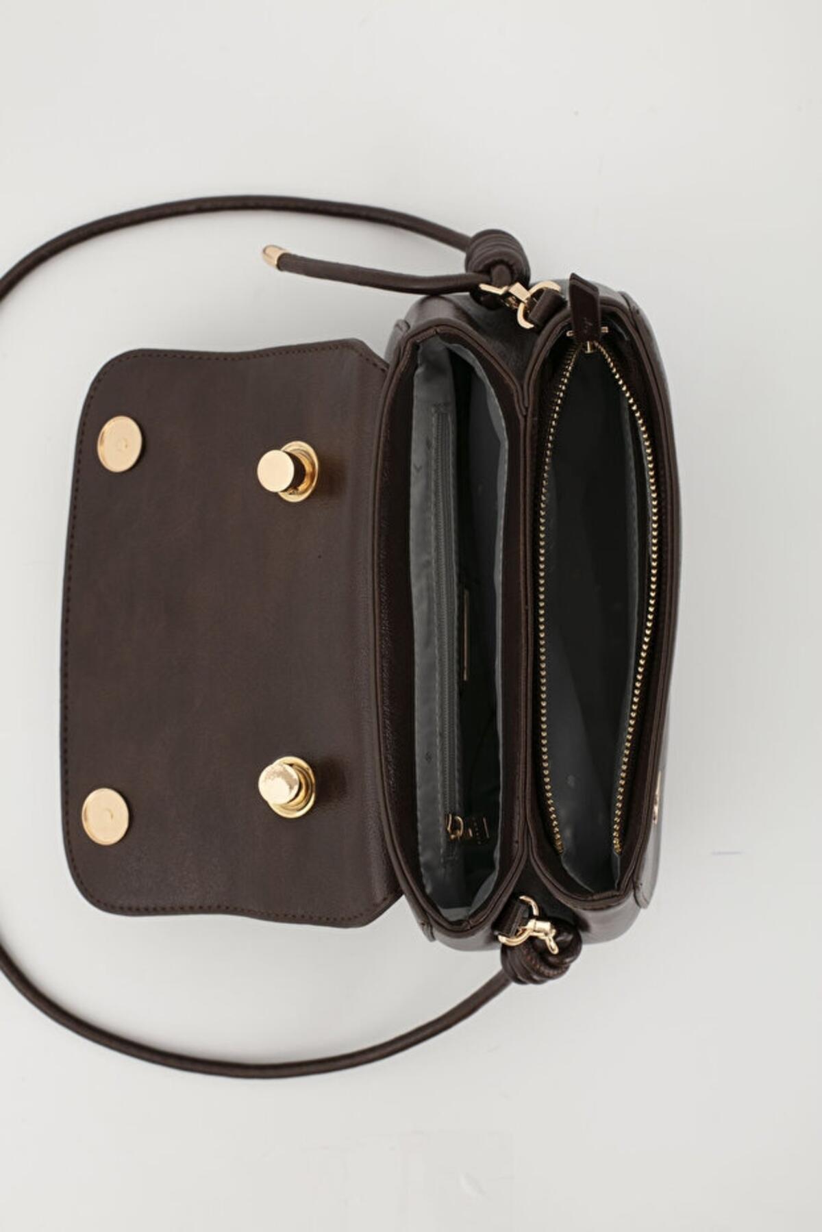 Sisley Kadın Kol Çantası SLY_235 Kahve Sisley Kadın Kol Çantası SLY_235 Kahve