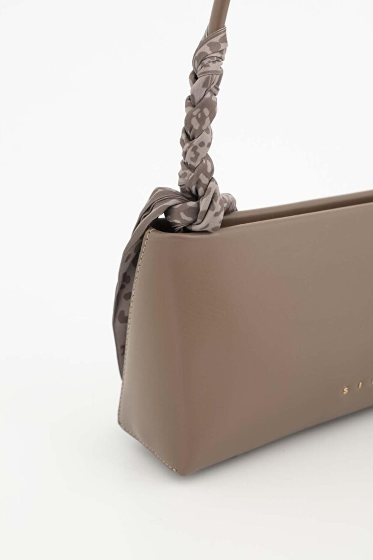 Sisley Kadın Kol Çantası SLY_281 Taş Sisley Kadın Kol Çantası SLY_281 Taş