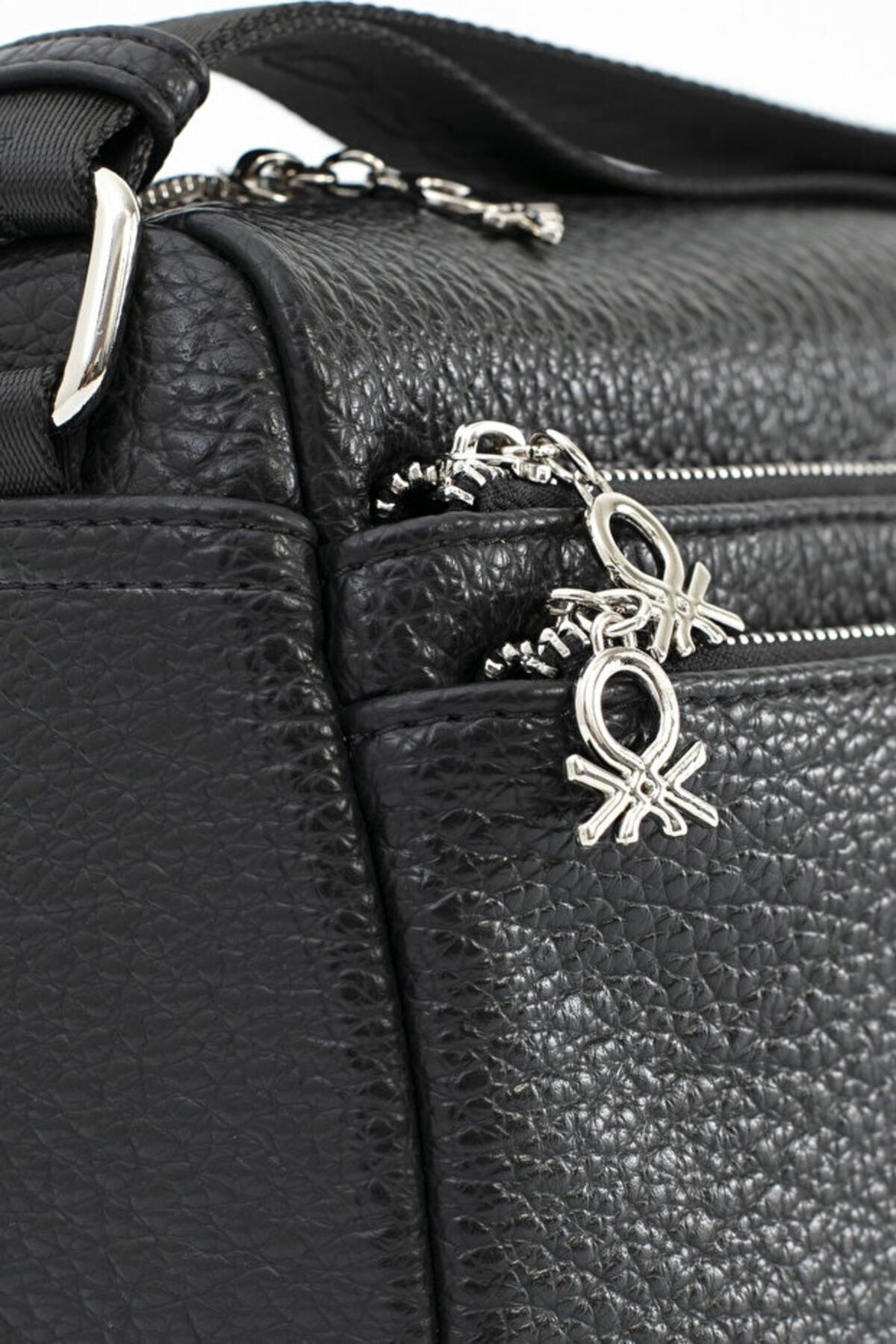 United Colors Of Benetton Kadın Kol Çantası BNT_1692 Siyah