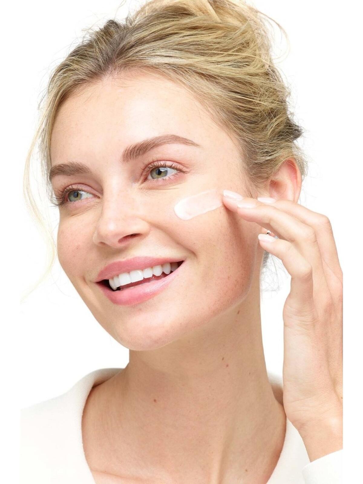 Loreal Paris Gündüz Kremi Revitalift Laserx3 SPF25 50Ml