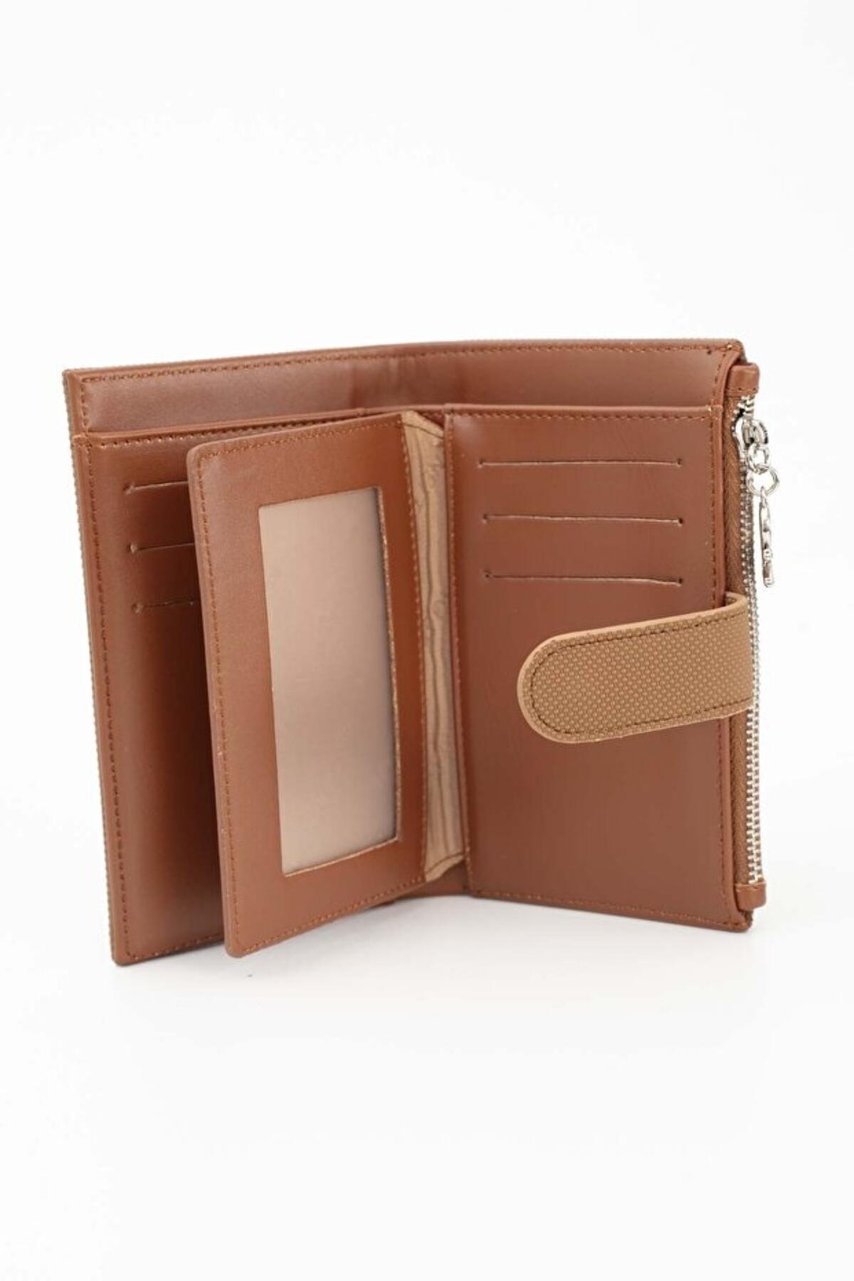 United Colors Of Benetton Kadın Cüzdan BNT_1656 Taba United Colors Of Benetton Kadın Cüzdan BNT_1656 Taba