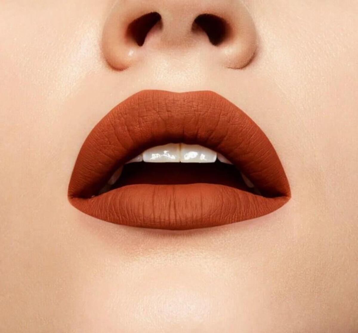 Maybelline Ruj Super Stay Matte İnk No:135