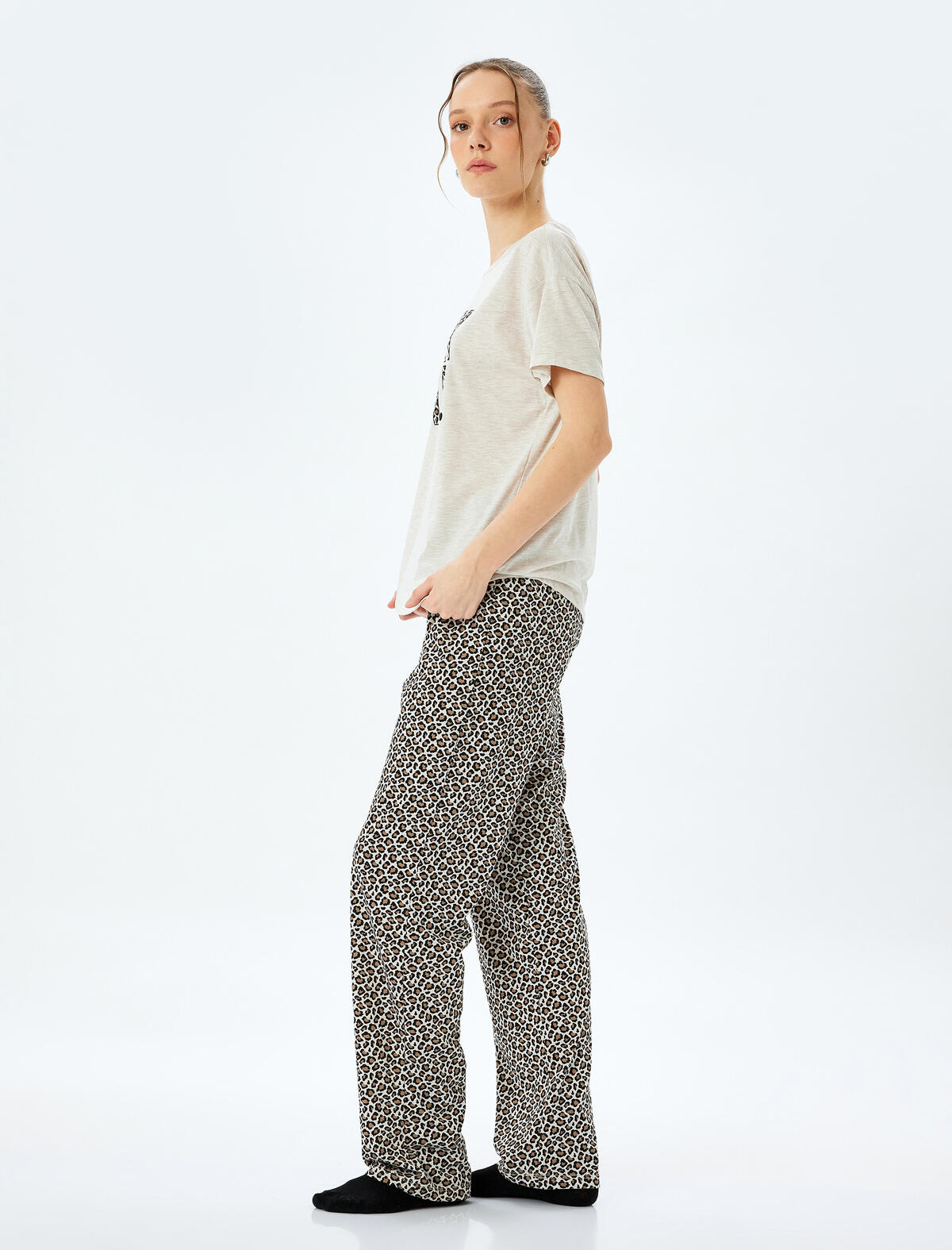 Koton Pijama Takımı 5SLK40018MK Kahverengi