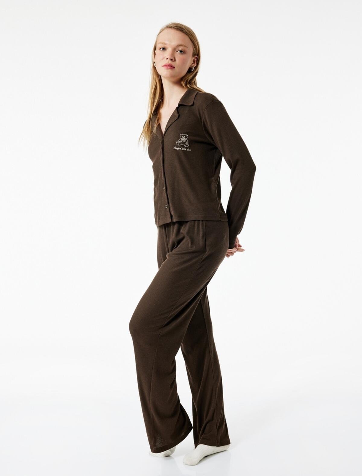 Koton Pijama Takımı 6WLK40122MK Kahverengi