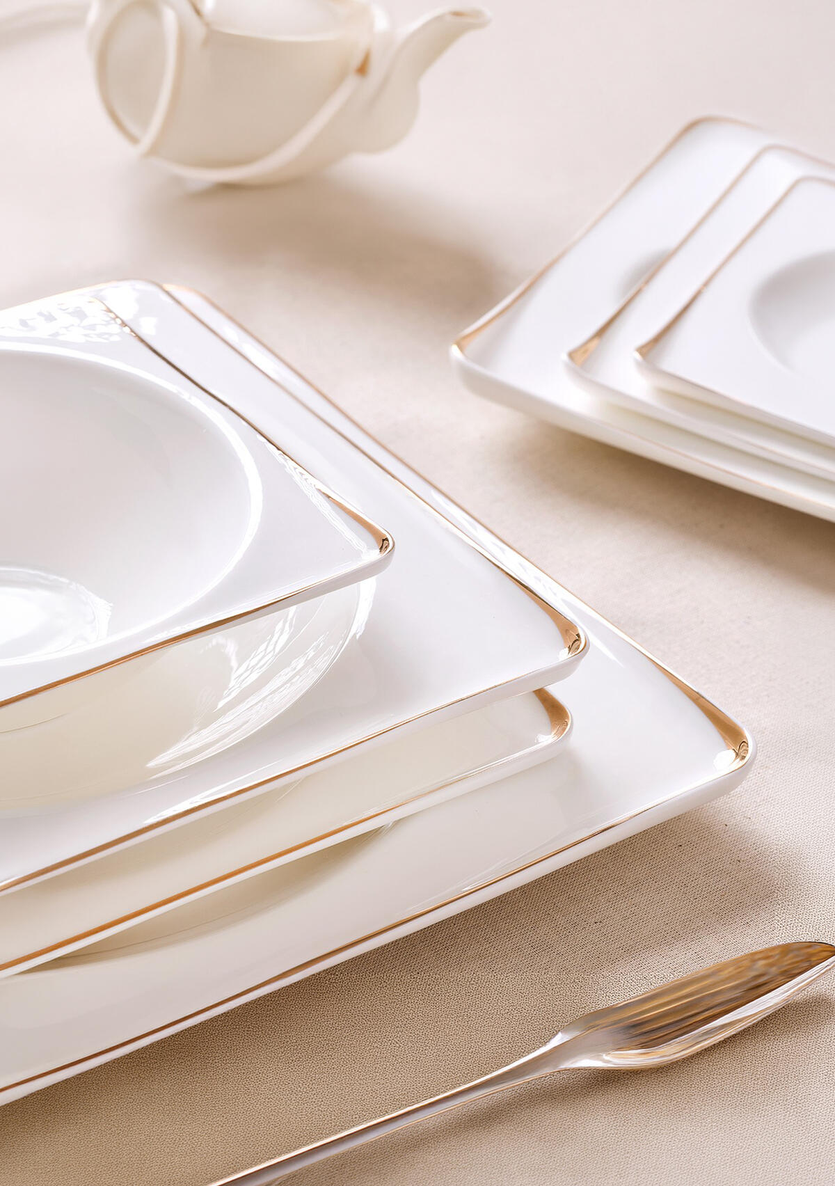 Aryıldız Yemek Takımı 56P Crystal Ixır 153AR265413 Gold