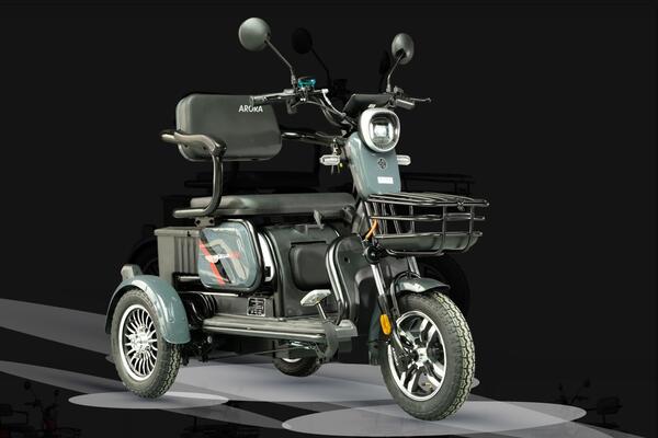 Arora Motosiklet Rüzgar New Üç Tekerlekli Gri